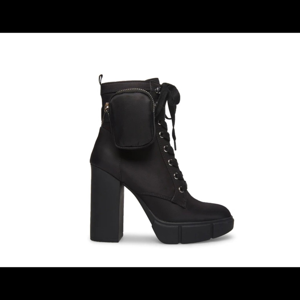Steve Madden Boots